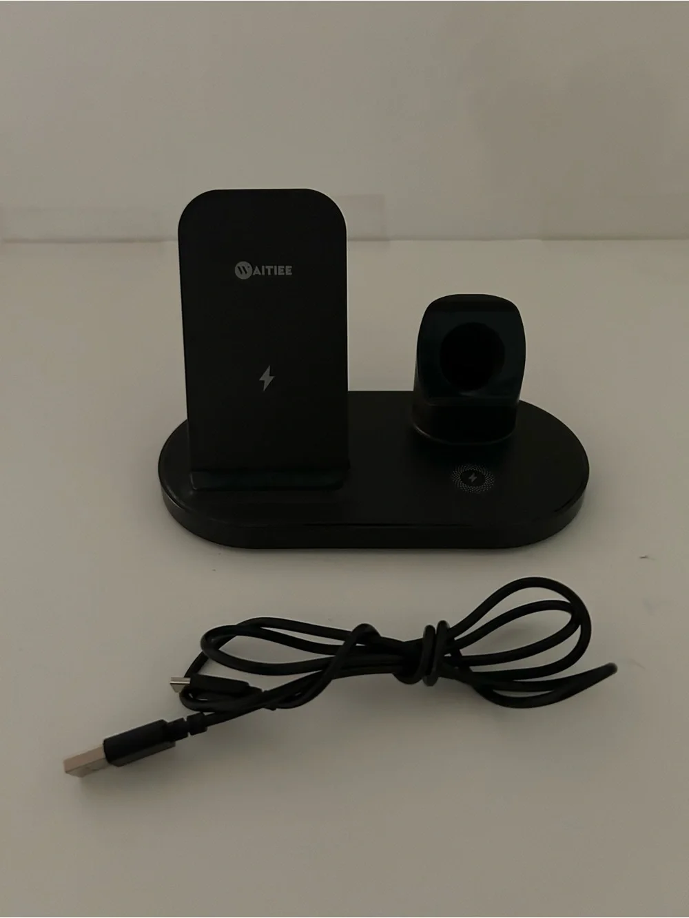 Waitiee W55 Black 3-in-1 Wireless Charging Station iPhone, AirPods, Apple Watch